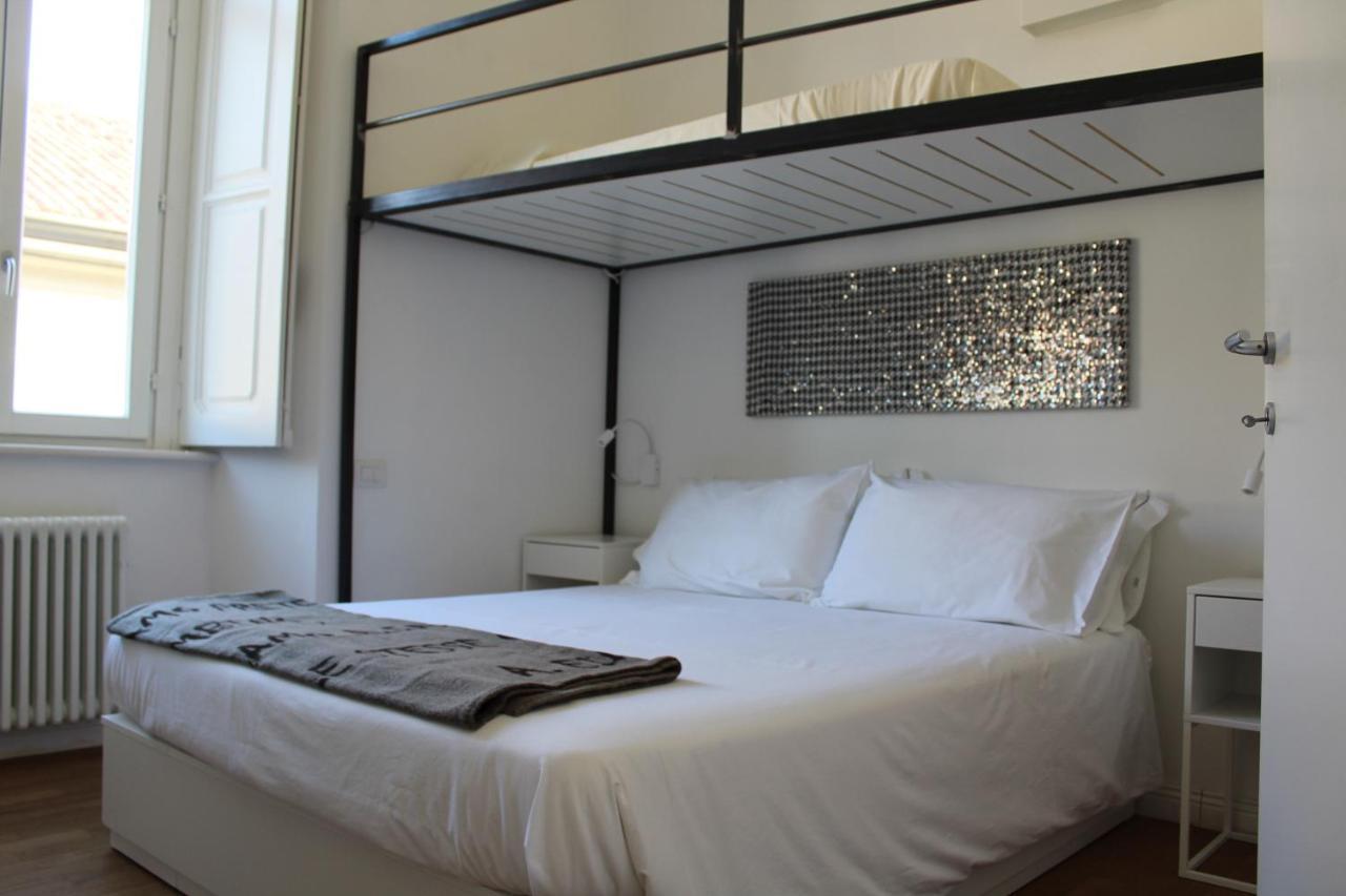 Palazzo Della Torre Elegant Apartment In Como Luaran gambar