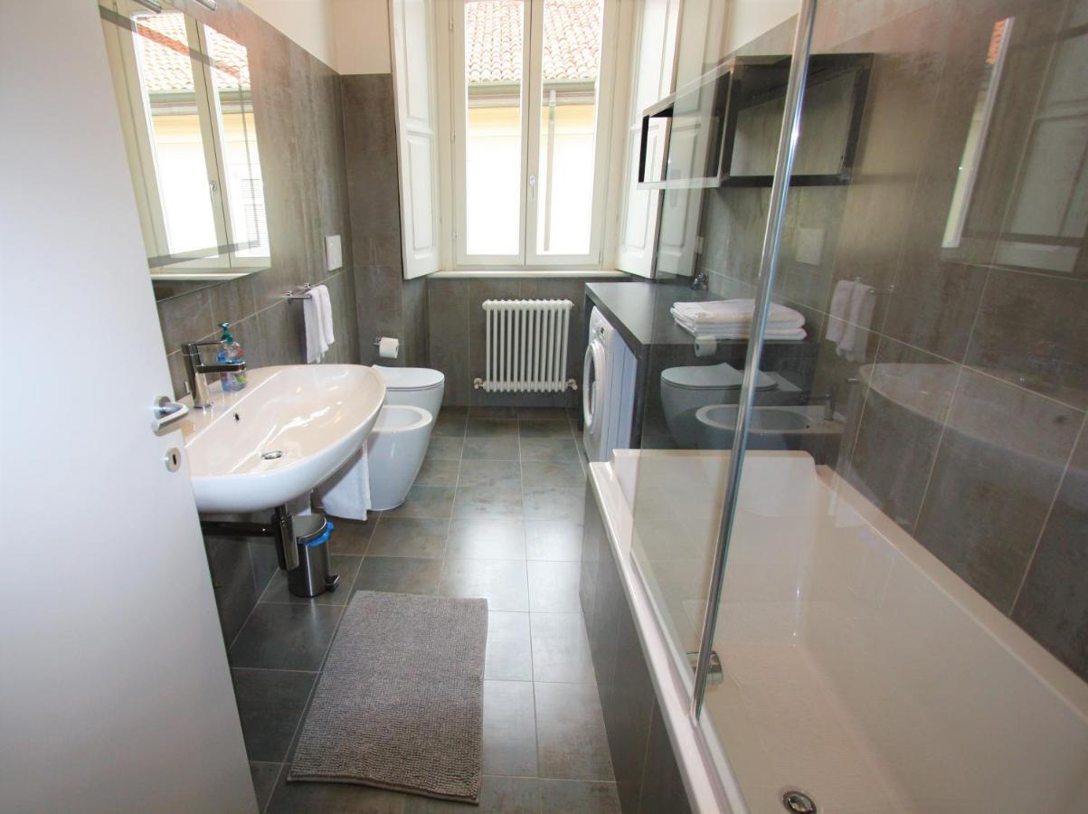 Palazzo Della Torre Elegant Apartment In Como Luaran gambar