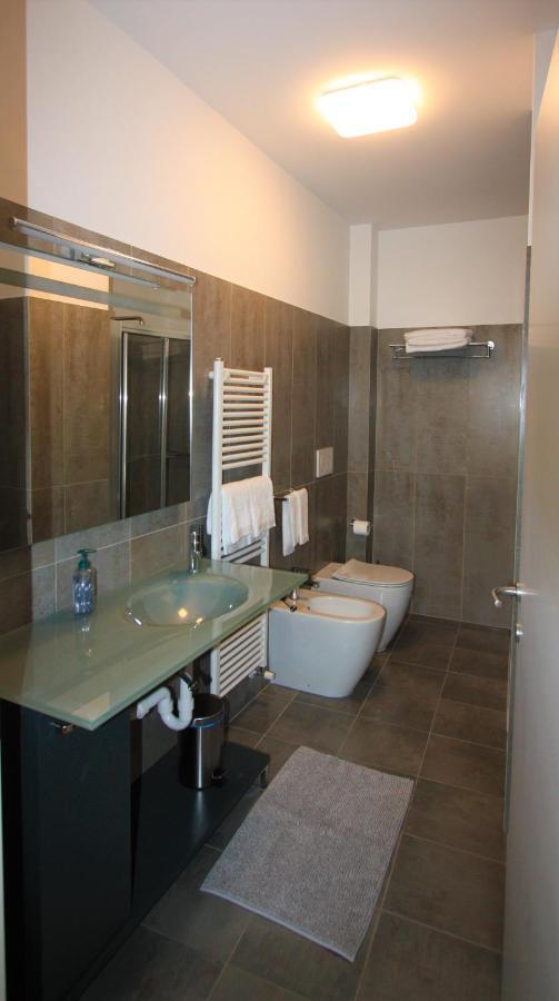 Palazzo Della Torre Elegant Apartment In Como Luaran gambar