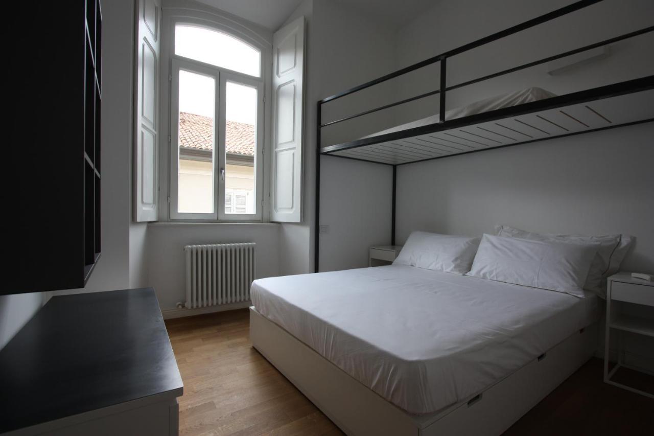 Palazzo Della Torre Elegant Apartment In Como Luaran gambar